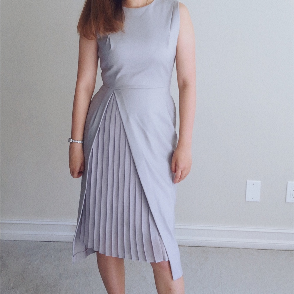 Japanese dress - Picture 2 of 3